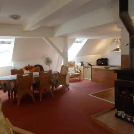 Luxe Hertvikovice Gæstehus