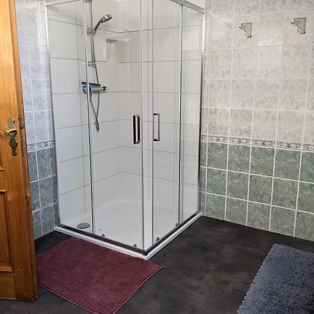 Luxe Hertvikovice 3* Vlcice